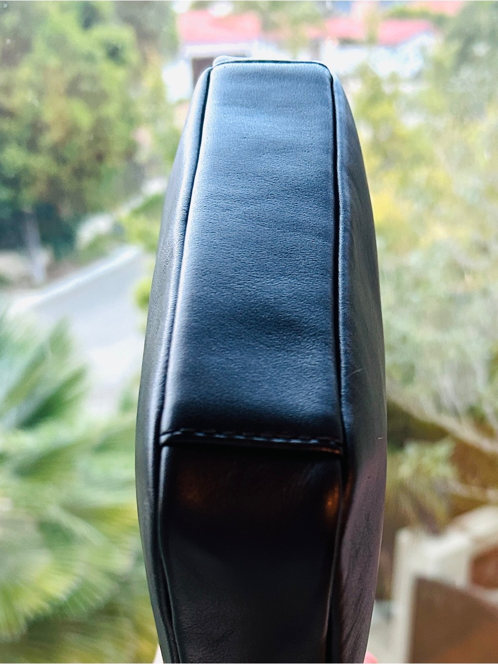Marc by Marc Jacobs Goodbye Columbus Miru black leather Crossbody bag EUC - Picture 13 of 13